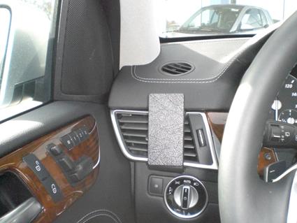 Trim Frame MB GL/GLE/M/ML vasakule