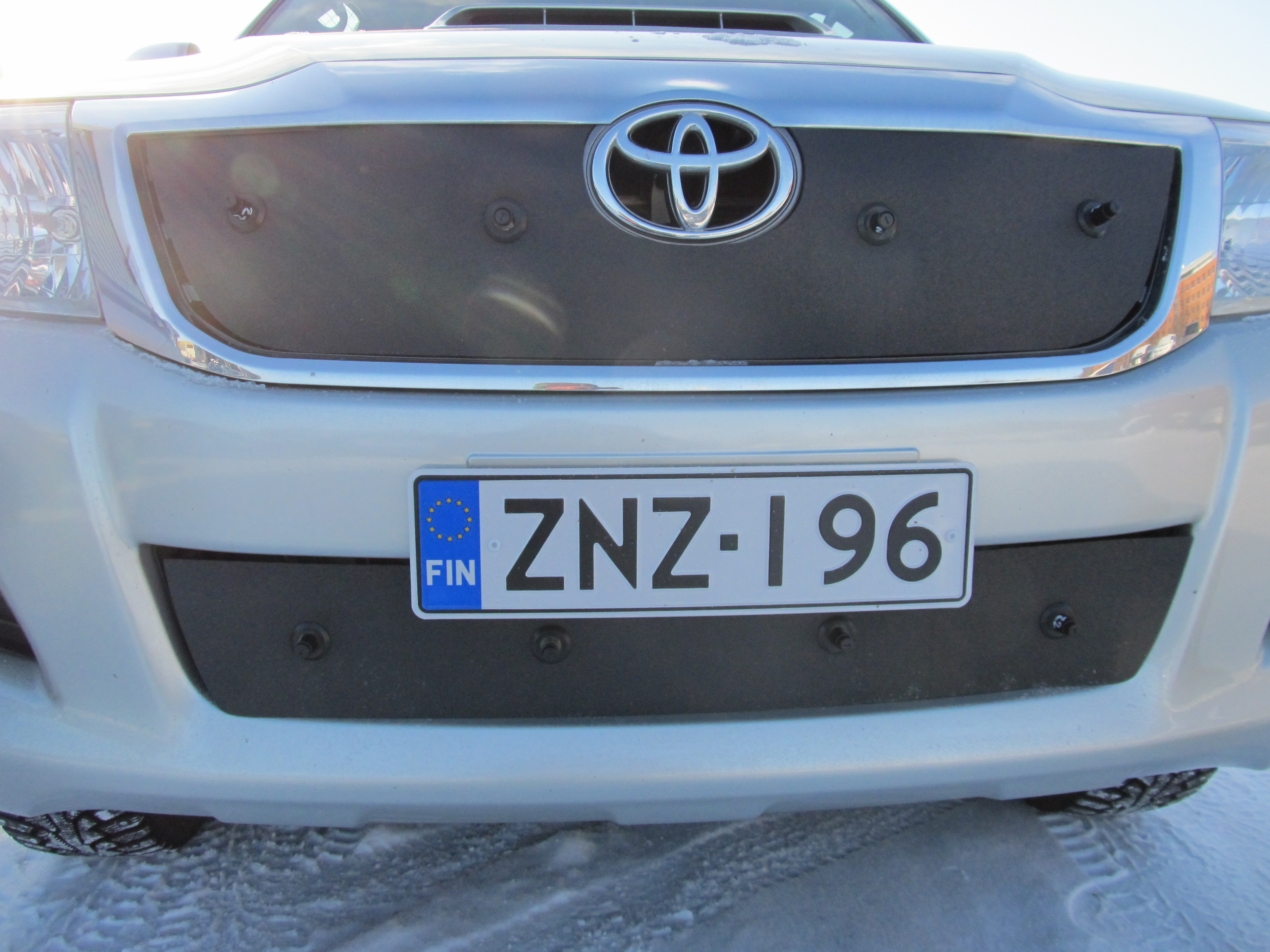 Trim/Protection Strip, radiator grille Toyota Hilux 2011-2015