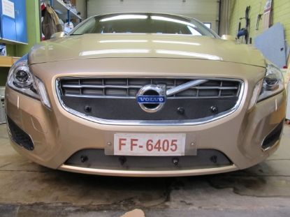 Trim/Protection Strip, radiator grille Volvo S60/V60 10-13 (osaliselt suletud iluvõrega)