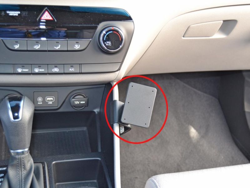 Trim Frame Hyundai Tucson 16-20 paremale alla