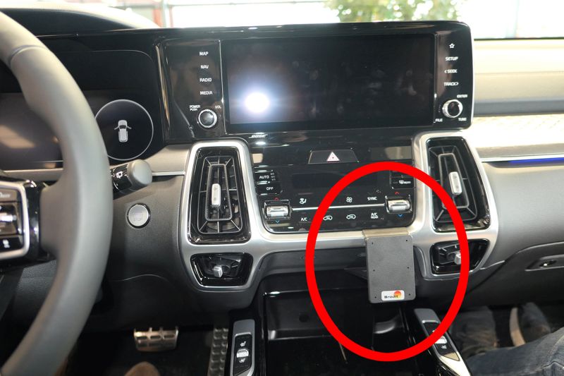 Trim Frame Kia Sorento 2021> keskele