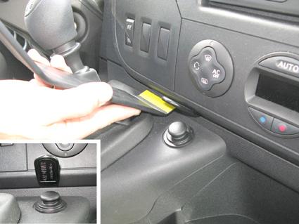 Trim Frame NISSAN NV400 12-16 keskele