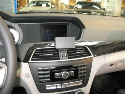 Trim Frame MB C-klass 011- keskele