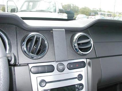 Trim Frame Frod Mustang 05-09 keskele
