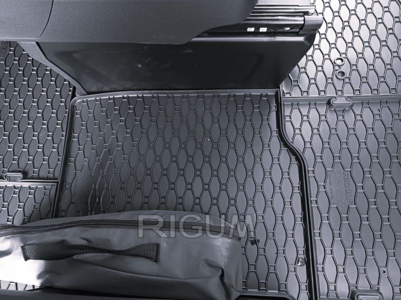 Non-skid Inset Mat Ford Custom (Tourneo/Transit) 2-kohta+tunnel 23-