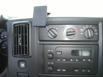 Trim Frame Chevrolet Express 03-07 keskel