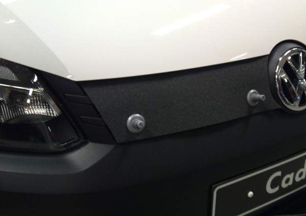 Trim/Protection Strip, radiator grille VW Caddy 2010-2015 (värvimata stangele)