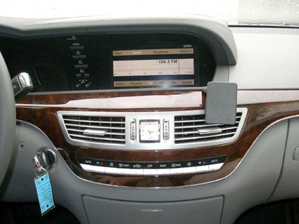 Trim Frame MB S class 06-13 keskele paremale