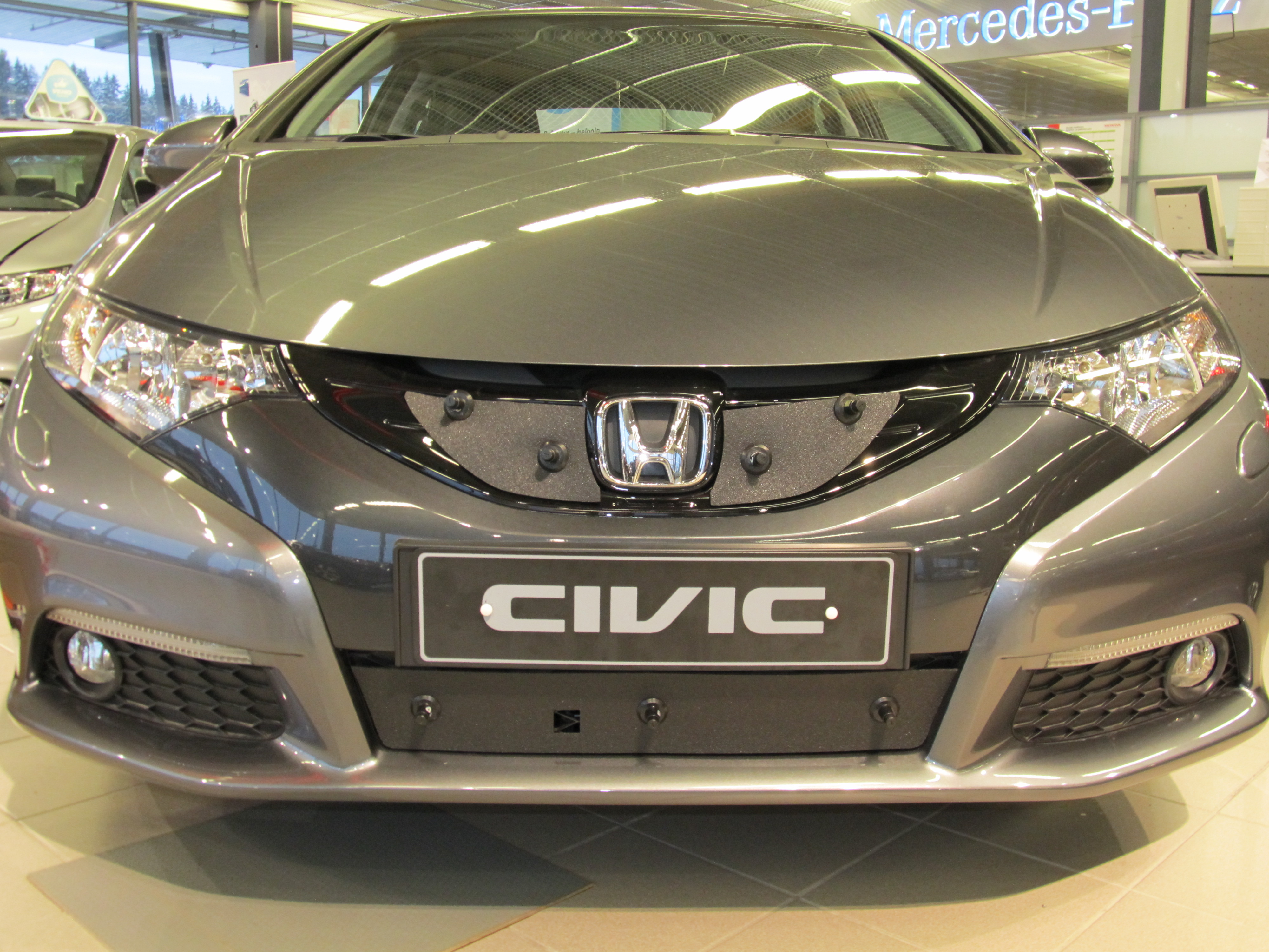 Trim/Protection Strip, radiator grille Honda Civic HB/Tourer 2012-2015