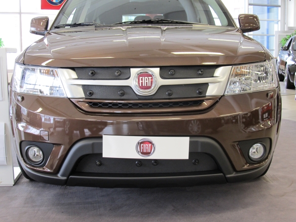 Trim/Protection Strip, radiator grille Fiat Freemont 2012-