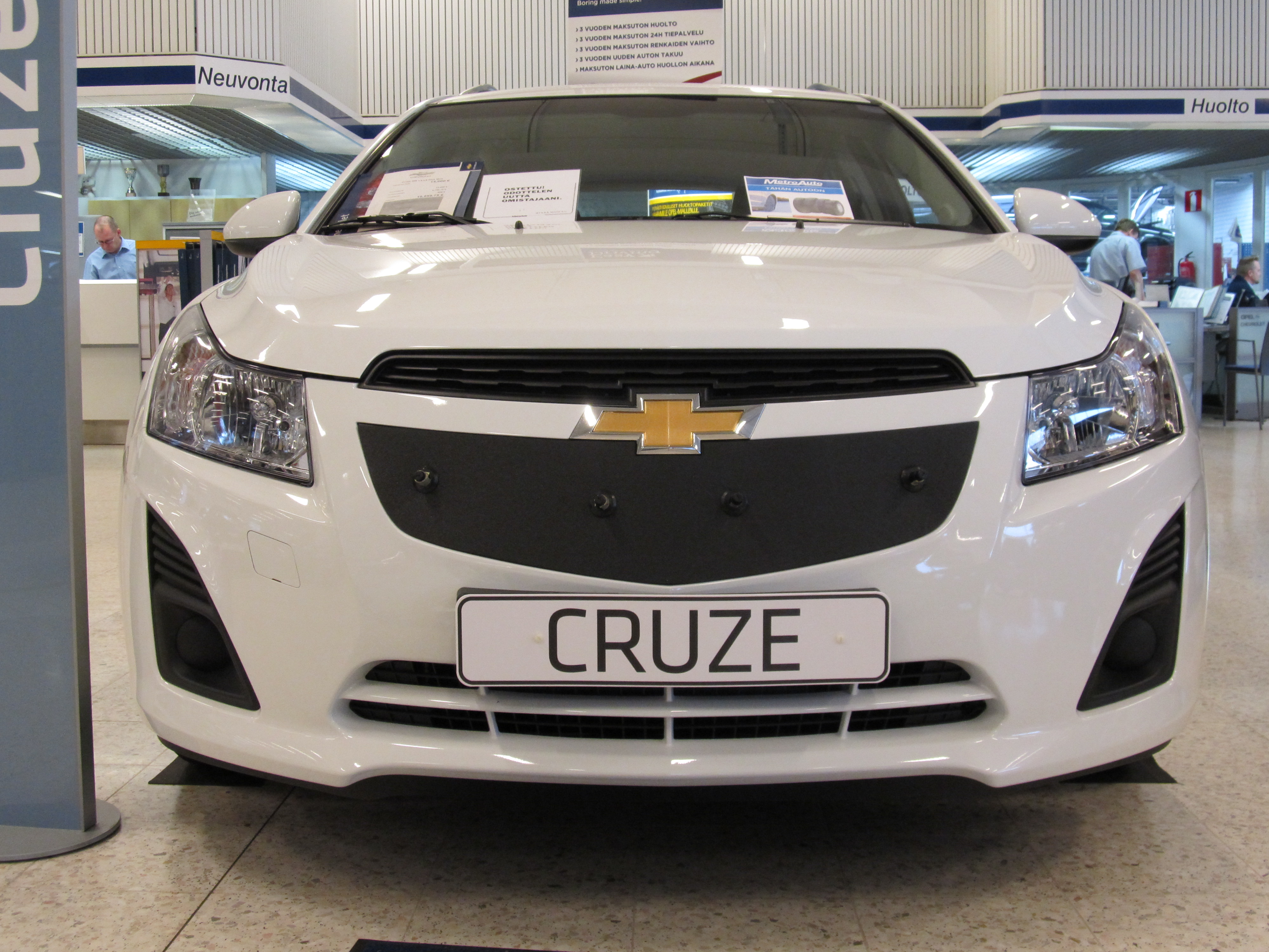 Trim/Protection Strip, radiator grille Chevrolet Cruze universaal 2012-2014