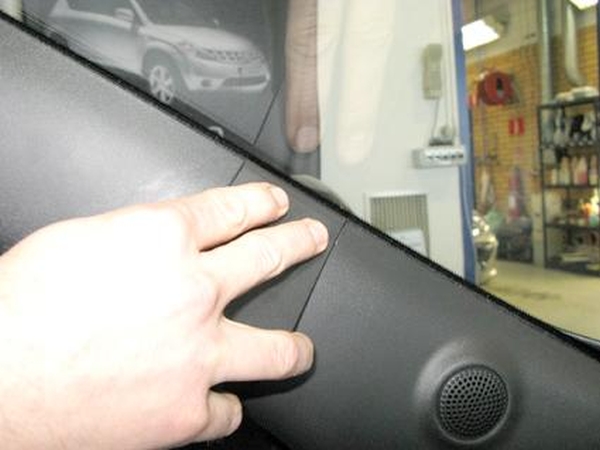 Trim Frame Nissan Juke 2011- vasakule
