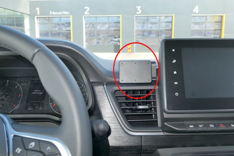 Trim Frame Nissan Primastar / Renault Trafic 2022> keskele