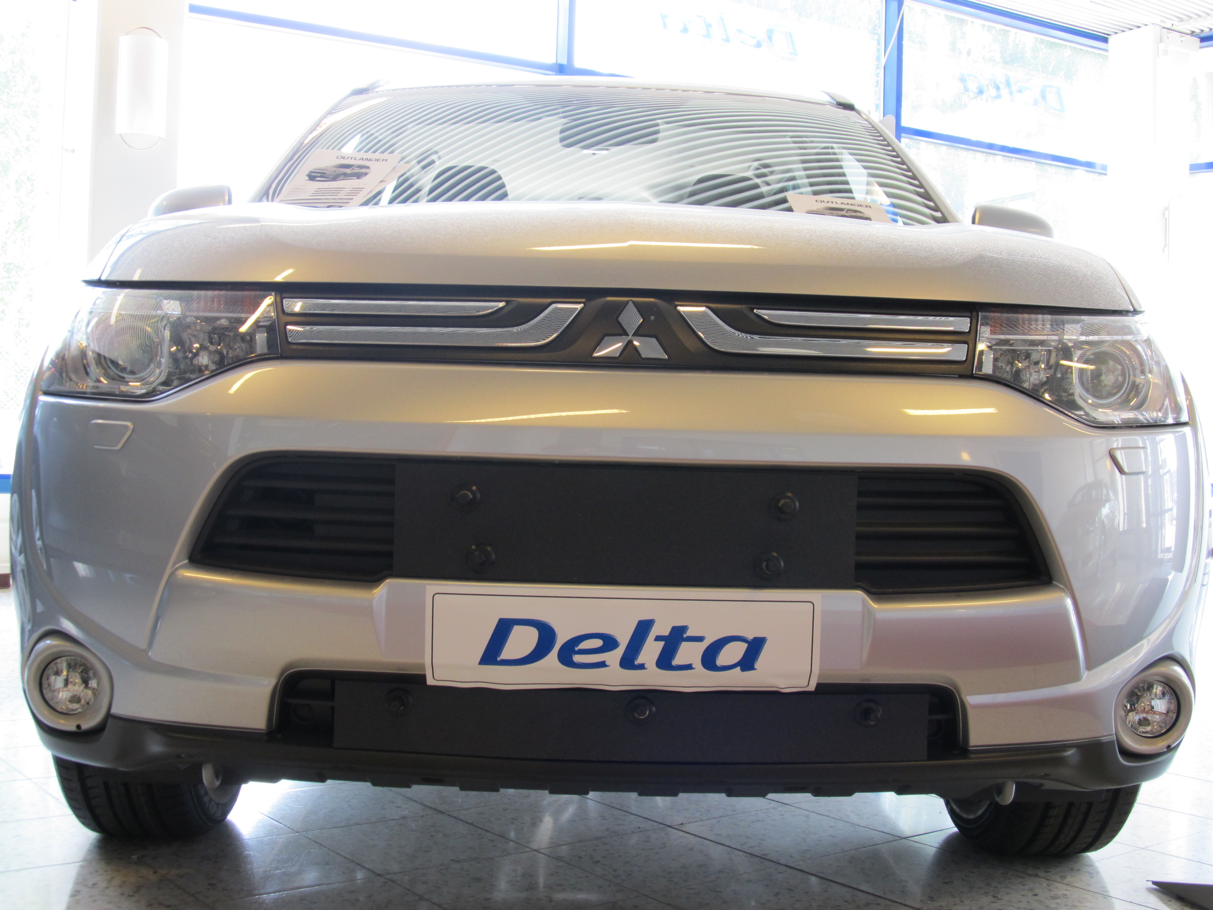 Trim/Protection Strip, radiator grille Mitsubishi Outlander 2013-