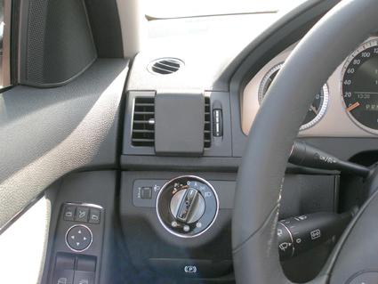 Trim Frame MB C-Class (180-320) 07-10 vasak