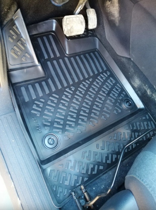 Non-skid Inset Mat Berlingo/Combo/Rifter/Proace City 18- 4tk