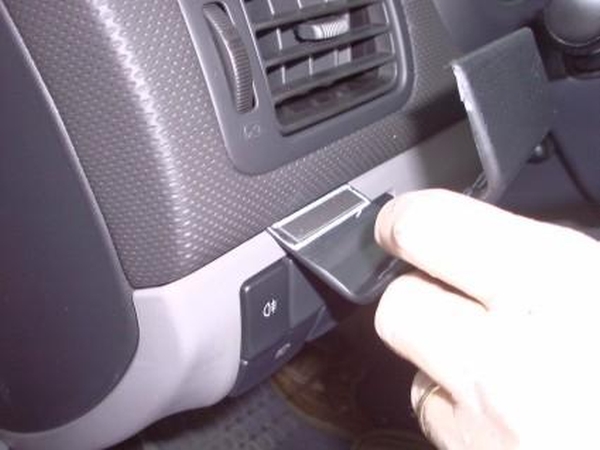 Trim Frame Subaru forester 03-08 vasak
