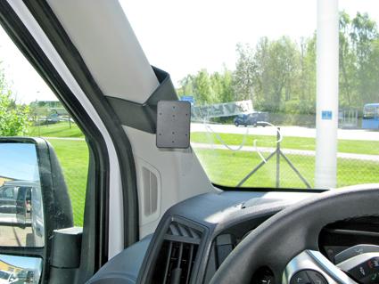 Trim Frame Ford Transit 14-15 vasak