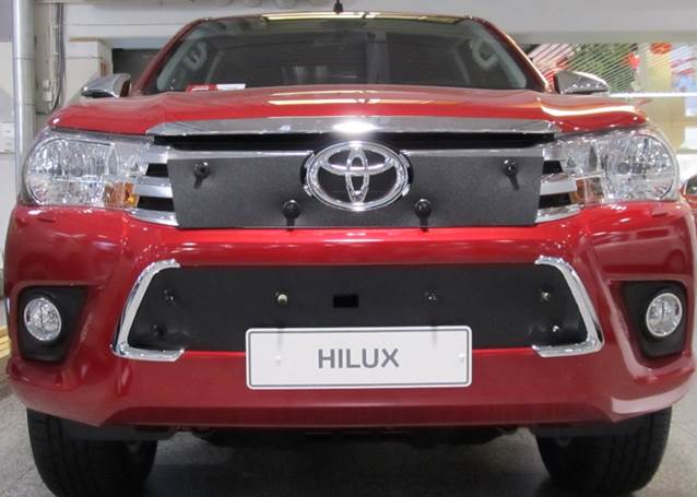 Trim/Protection Strip, radiator grille Toyota Hilux 2015-2020