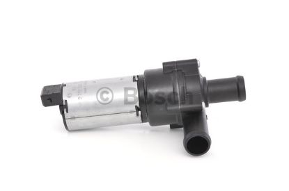 Auxiliary Water Pump (cooling water circuit) Veepump 12V sisaldub Toyota C-kit-is