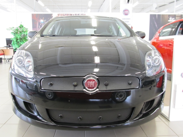Trim/Protection Strip, radiator grille Fiat Bravo 2011-