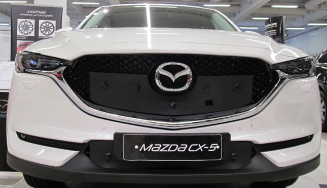 Trim/Protection Strip, radiator grille Mazda CX-5 2018-