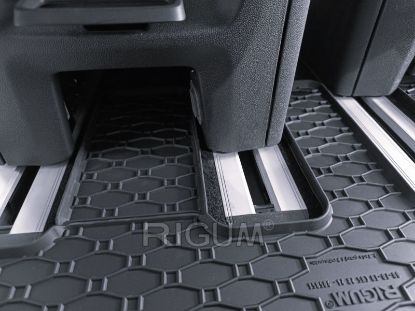 Non-skid Inset Mat Ford Custom (Tourneo) 2.rida 23-
