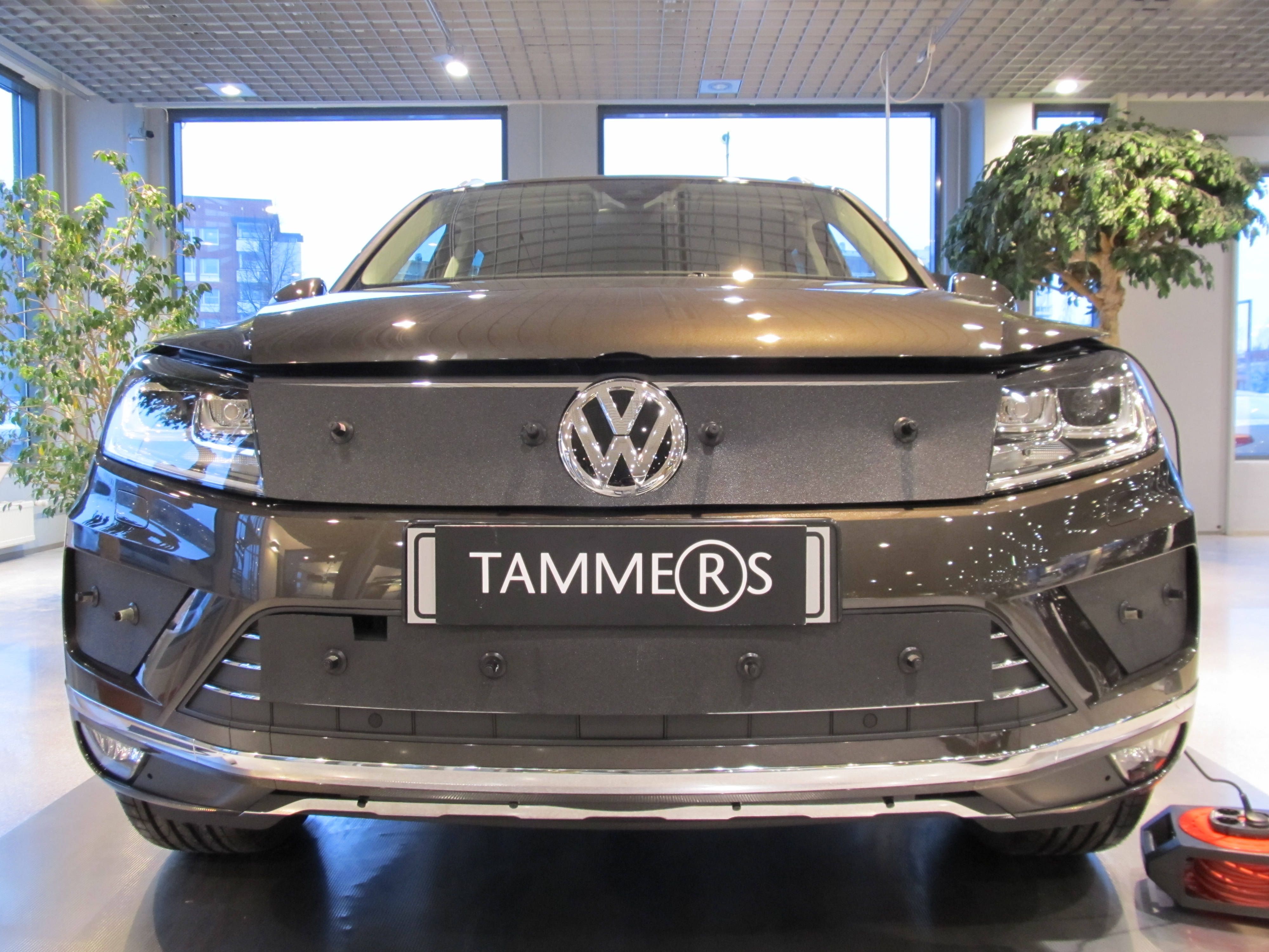 Trim/Protection Strip, radiator grille VW Touareg 2014-