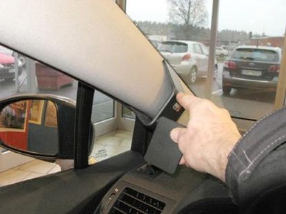 Trim Frame Avensis 09-10, left mount
