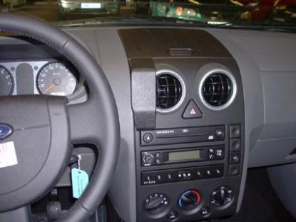 Trim Frame Ford Fusion 03-