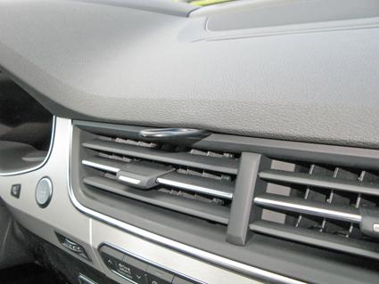 Trim Frame Audi Q7 16- keskele