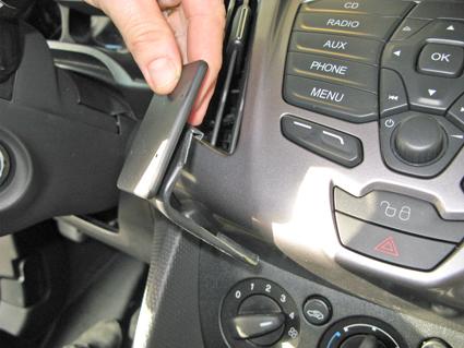 Trim Frame Ford Transit connect 14-16 keskele