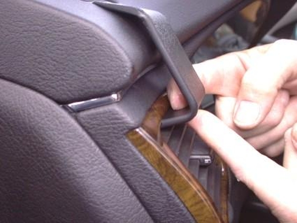 Trim Frame Peugeot 607 01-02 vasak Trim Frame Peugeot 607 01-02 vasak