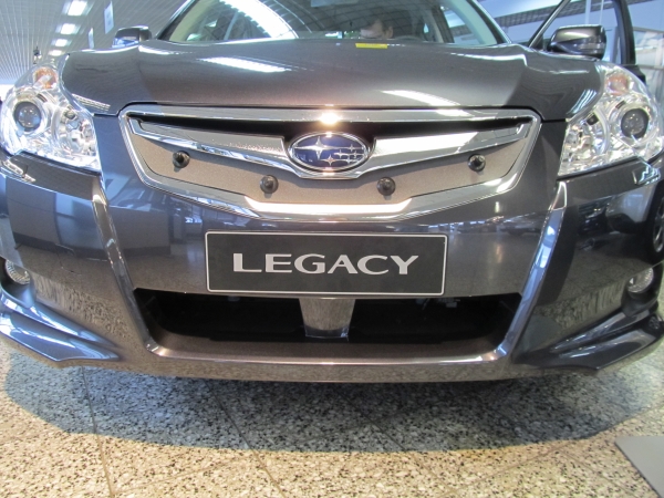 Trim/Protection Strip, radiator grille Subaru Legacy 2009-2012