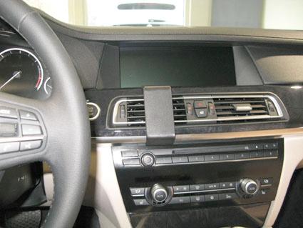 Trim Frame BMW 730-750 09-13 keskele