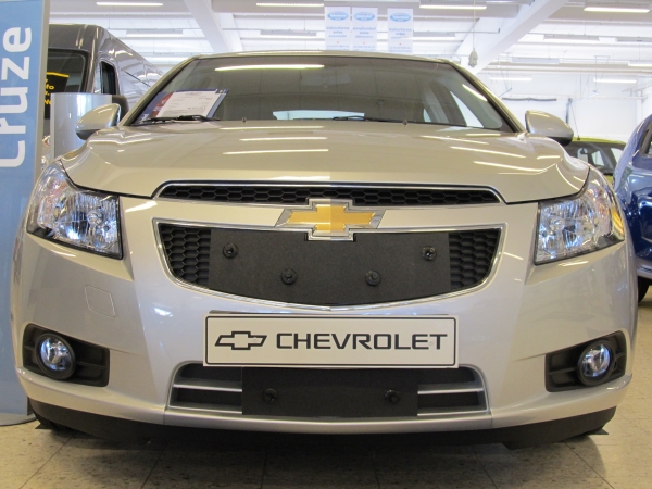Trim/Protection Strip, radiator grille Chevrolet Cruze 2010-2014