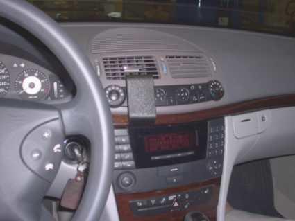 Trim Frame MB E-Class 02-