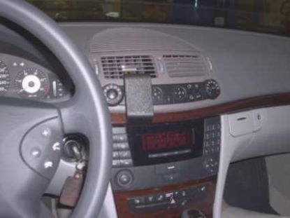 Trim Frame MB E-Class 02-