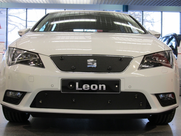 Trim/Protection Strip, radiator grille Seat Leon 2013-2016