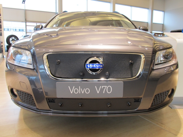 Trim/Protection Strip, radiator grille Volvo V70 2011-2013 (täielikult avatud iluvõre)