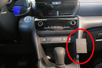 Trim Frame Toyota Yaris Cross 22> keskele