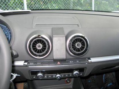 Trim Frame Audi A3 13-16 keskele