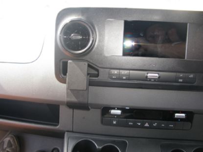 Trim Frame Mercedes Benz Sprinter 19-22 keskele V/P