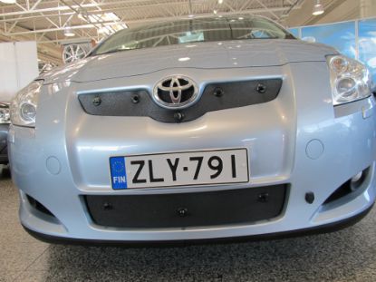 Trim/Protection Strip, radiator grille Toyota Auris 2007-2010