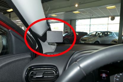 Trim Frame Toyota Yaris 2021> vasakule