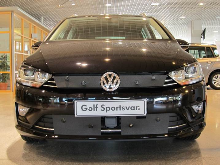 Trim/Protection Strip, radiator grille VW Golf Sportsvan 2014-2017 (ACC-ga mudelid)