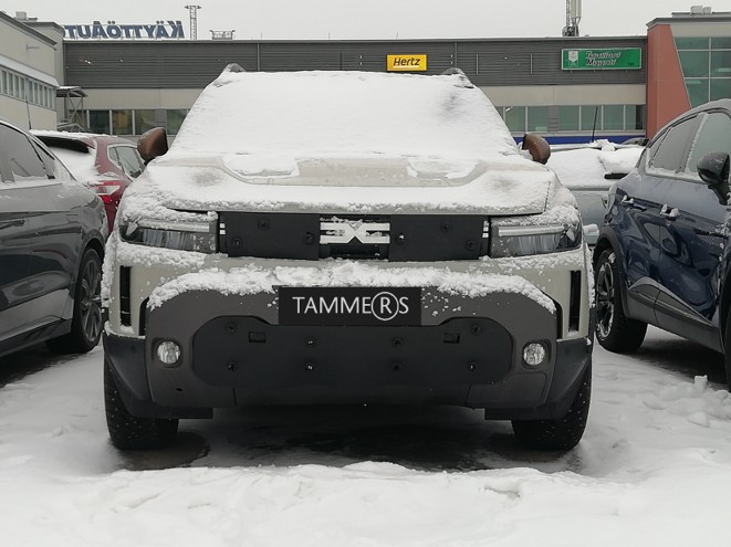 Trim/Protection Strip, radiator grille Dacia Duster 23-