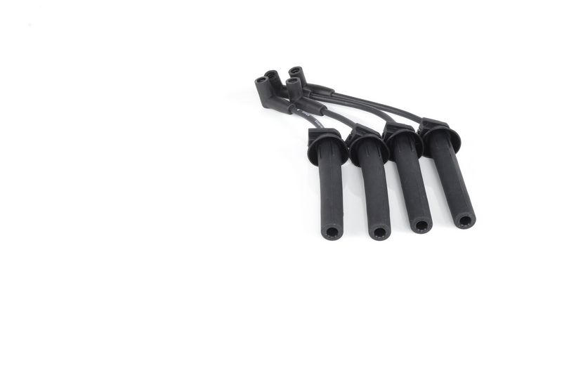 Ignition Cable Kit VOYAGER IV (RG, RS), STRATUS (JA)