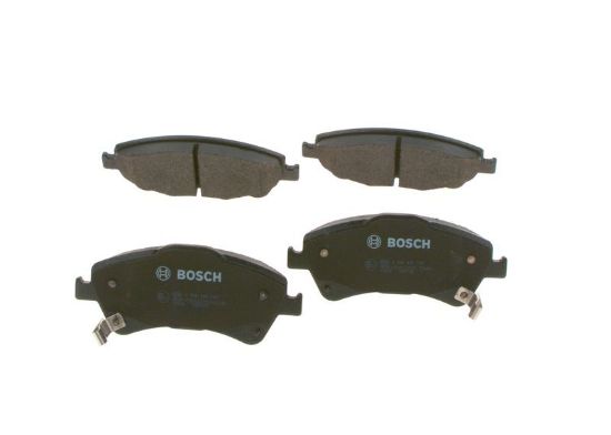 Brake Pad Set, disc brake TOYOTA - 04465 0F010