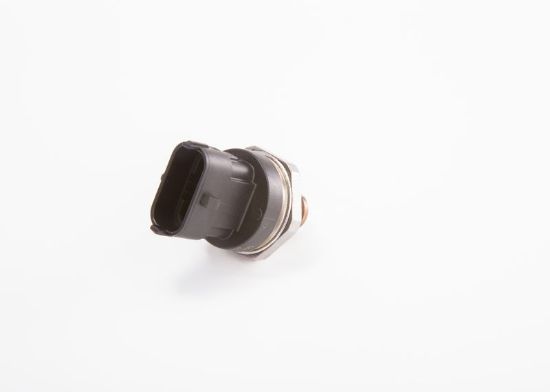 Sensor, fuel pressure RENAULT - 77 01 048 994